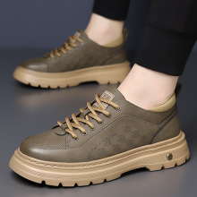 2025春秋季男士中帮板鞋时尚复古户外轻便厚底增高休闲鞋男工装鞋