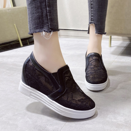 2025 Spring/Summer Height-Increasing White Sneakers for Students, Korean-Style Casual Women's Shoes, Breathable Leisure Footwear