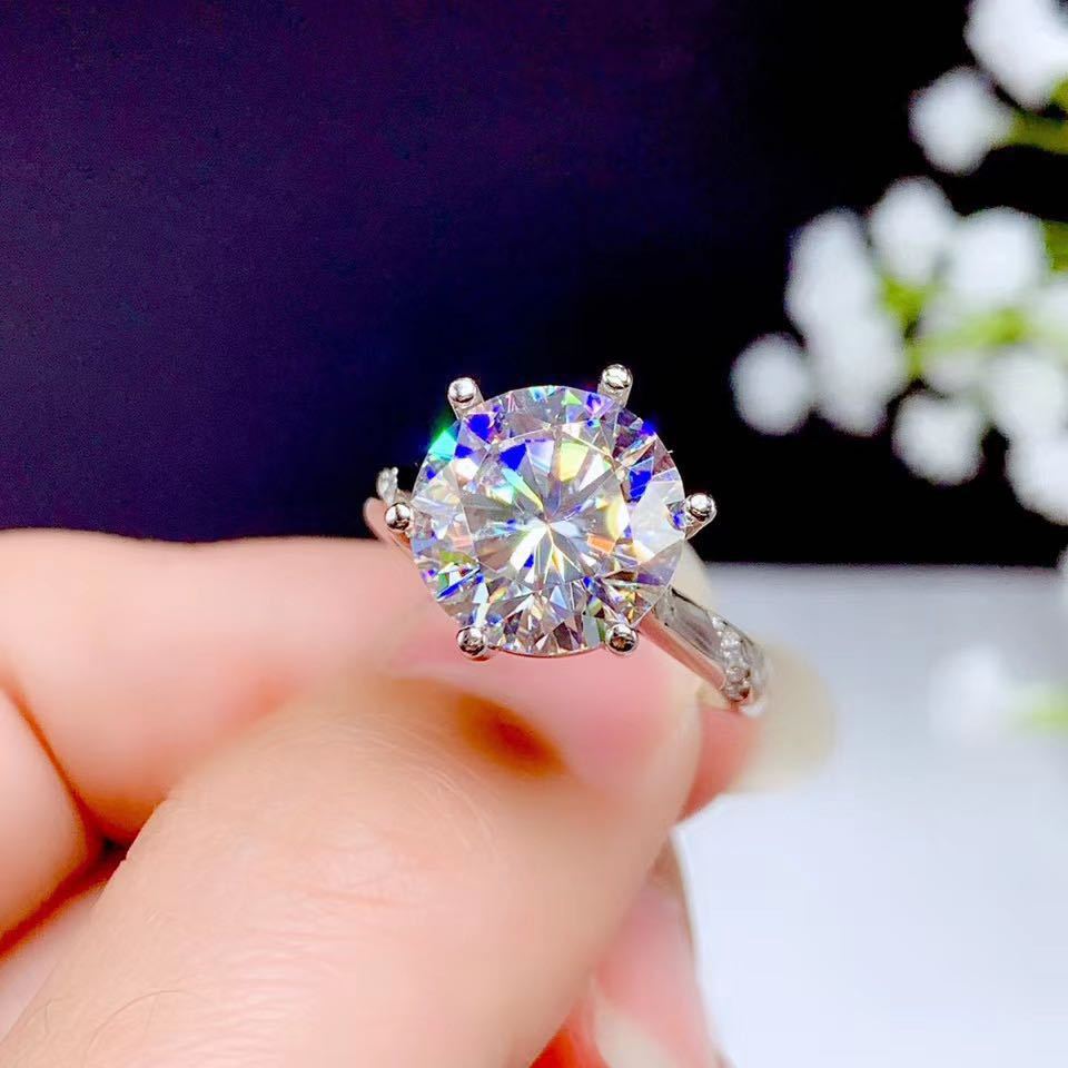 镀pt950铂金仿D级高碳莫桑钻石戒指 经典微镶八心八箭六爪戒指女