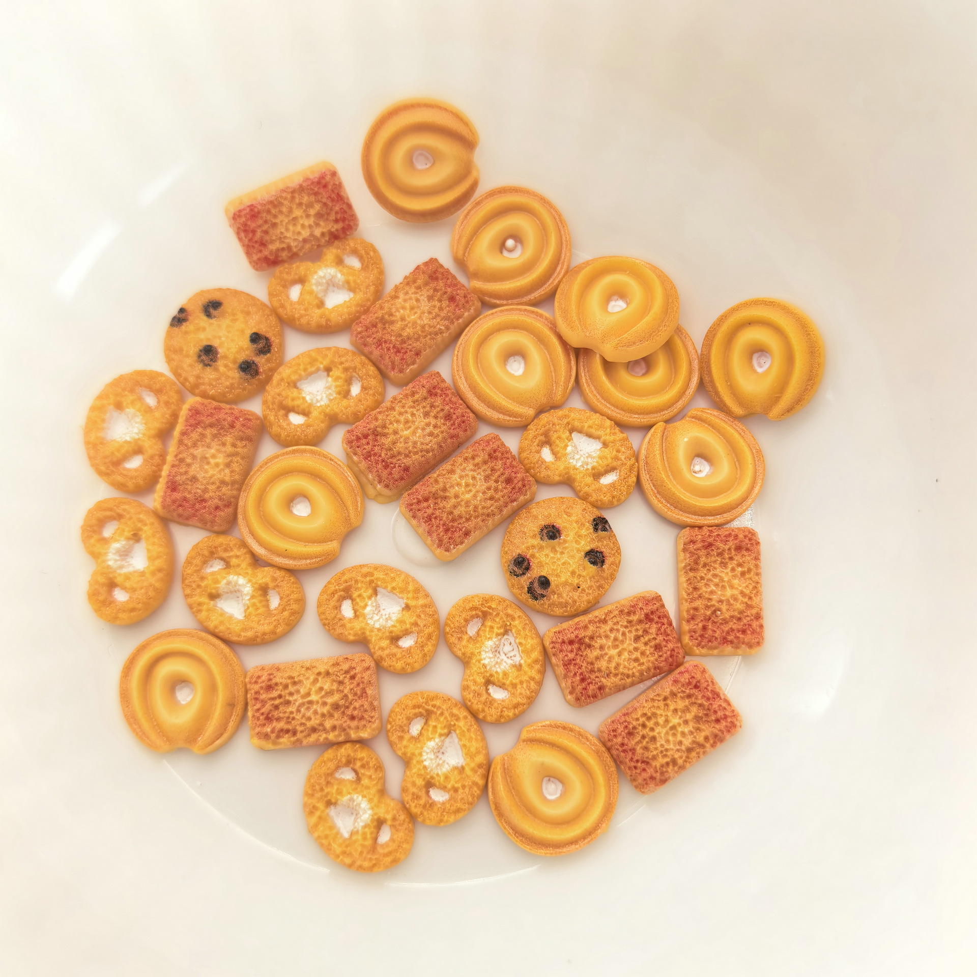 仿真食玩曲奇饼干美甲饰品批发混款夜光diy学生发夹饰品配件美