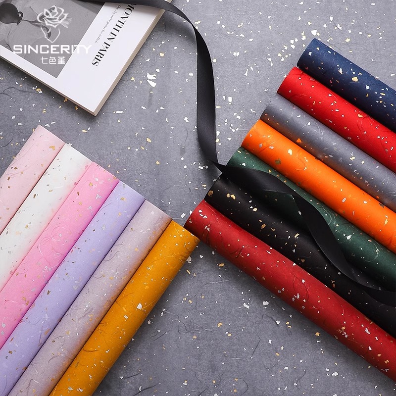 Siete colores, sueños, puntos de oro y plata, flores, flores, papel, ramo, caja de regalo, bricolaje hecho a mano, material de embalaje floral