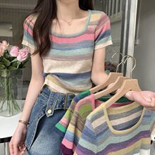 夏季薄款彩虹条纹方领短袖恤女正肩修身针织衫辣妹短款上衣女装