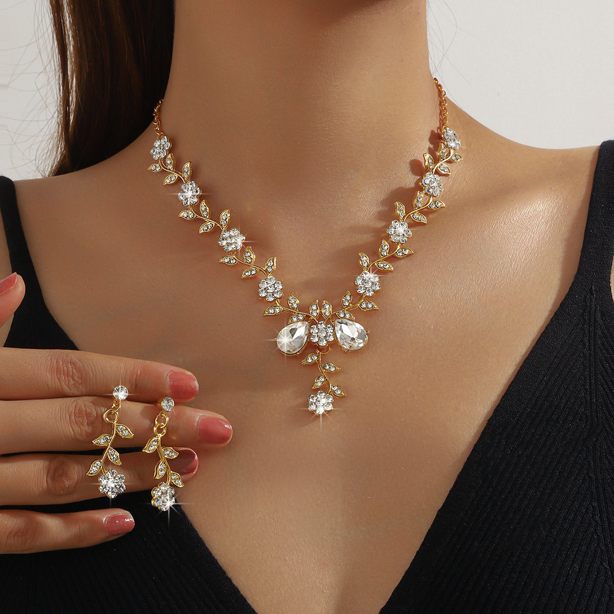 268 gold and white two-piece set