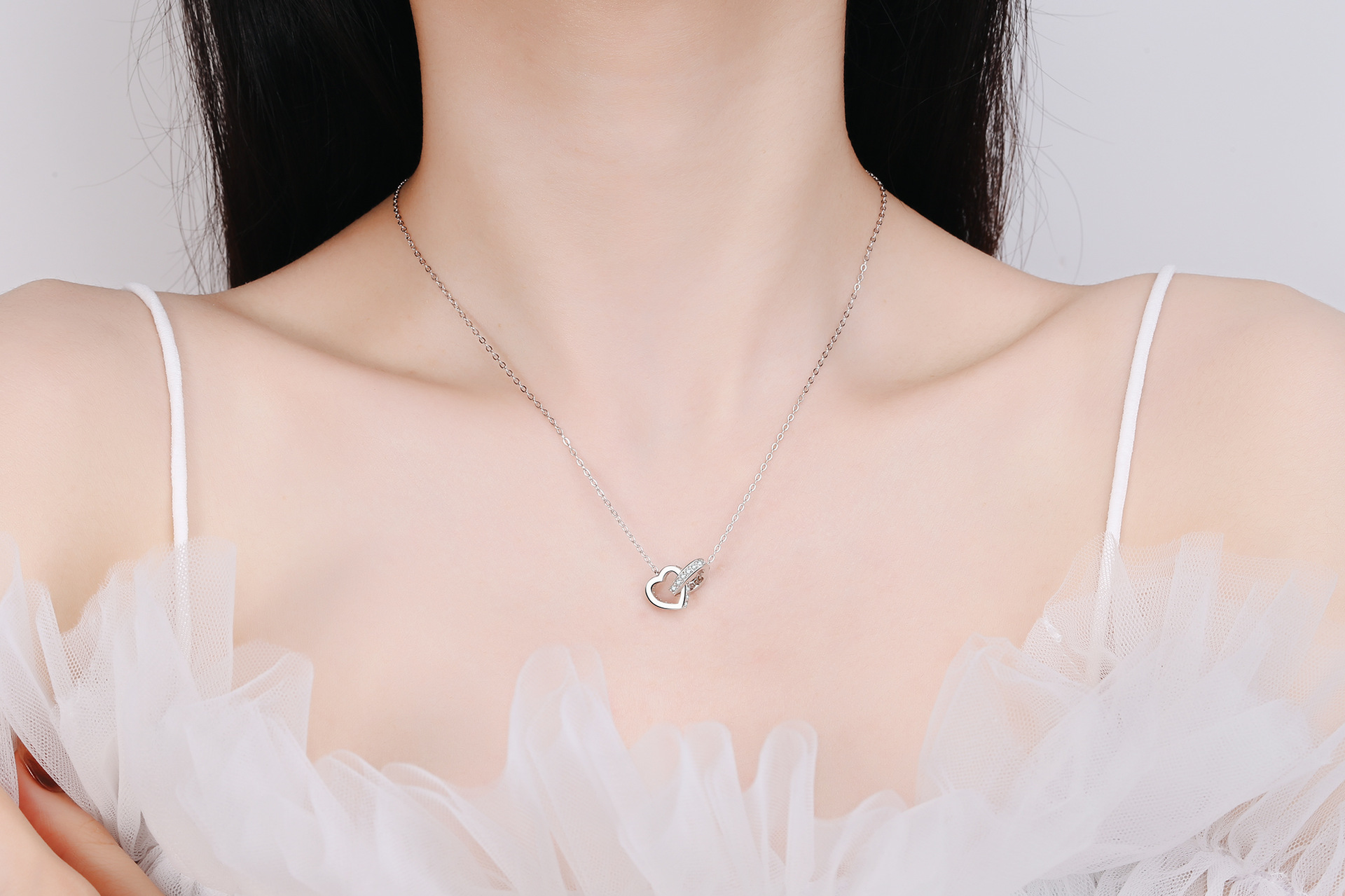 Heart Shape Pattern Women'S Gender 925 Sterling Silver Moissanite Zircon Plating Inlay Heart Shape Pendant Necklace