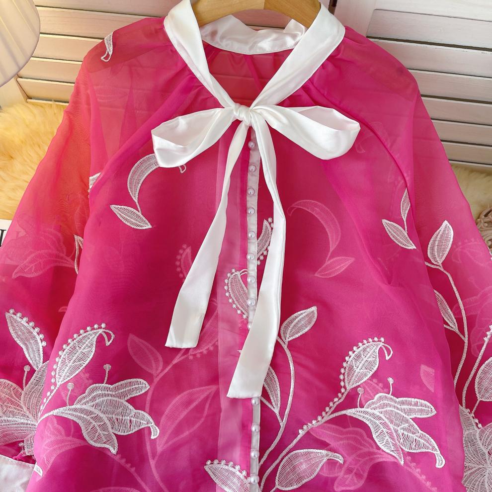 Damenbekleidung Damenoberteile neue Nische schwere Stickerei Schnürung Perlenknöpfe loses Netzhemd_voghion.com