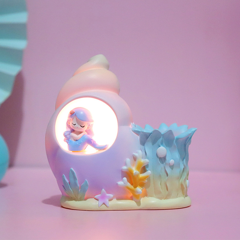 Regalo navideño nuevo estilo de fantasía sirena de concha luz de portalápices niña ins decoración de la habitación decoración venta directa de fábrica
