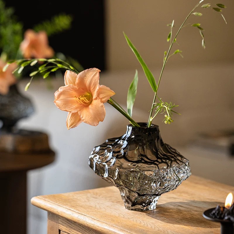 Jarrón de cristal de valle escandinavo estilo ins asimétrico elegante decoración creativa para el hogar artesanías adornos para arreglos florales.
