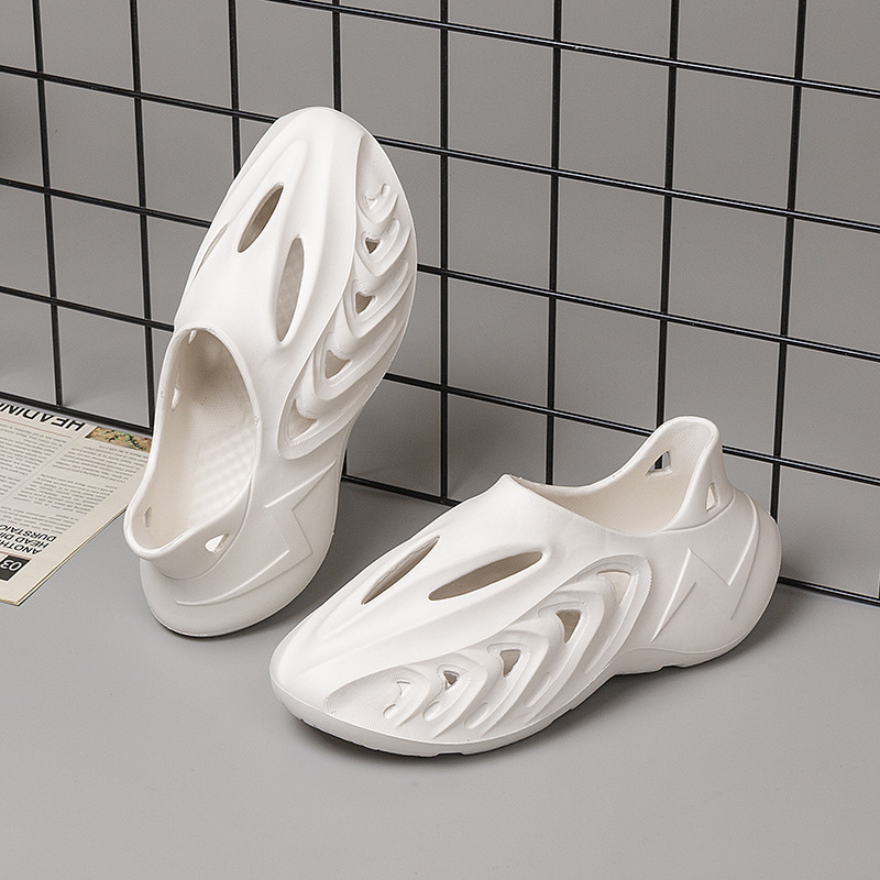 Cross-Border Sandals for Summer, Men's Coconut Clogs, Shark Toe Eva Thick-Soled Beach Shoes, Men's Casual Garden Shoes Cross-Border Sandals for Summer, Men's Coconut Clogs, Shark Toe Eva Thick-Soled Beach Shoes, Men's Casual Garden Shoes