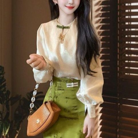 2025 New Chinese Style Cheongsam National Style Retro Improved Button Shirt Women's Jacquard Top French Skirt Two-Piece Set