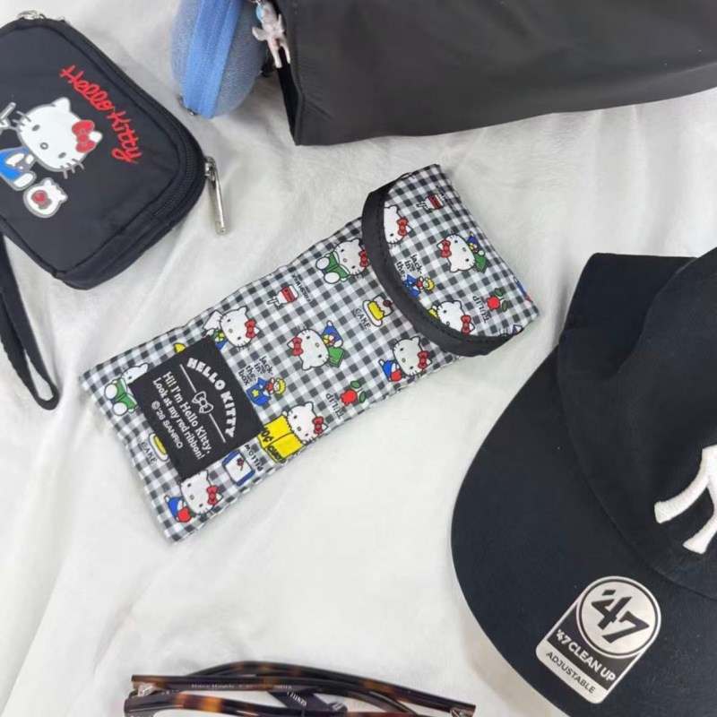 In-Stock Japanese-Style New Cat-Themed Glasses Case Sunglasses Storage Bag Cartoon Print Pencil Case Glasses Protective Cover