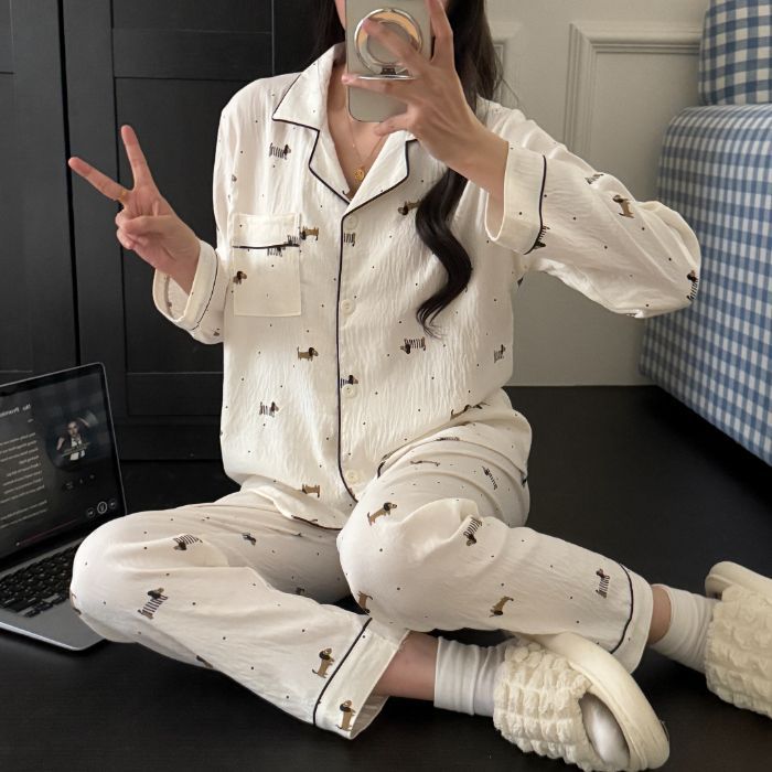 Venta al por mayor transfronteriza en vivo estilo caliente otoño dulce dibujos animados nubes algodón pantalones de manga larga pijamas traje de estudiante servicio a domicilio