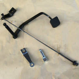 适用比亚乔ZS125-52风云ZS150-11-38摩托车WEEK8后刹车脚踏板