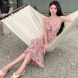 纯欲蕾丝边碎花吊带连衣裙女夏度假风海边沙滩裙辣妹高腰包臀裙子