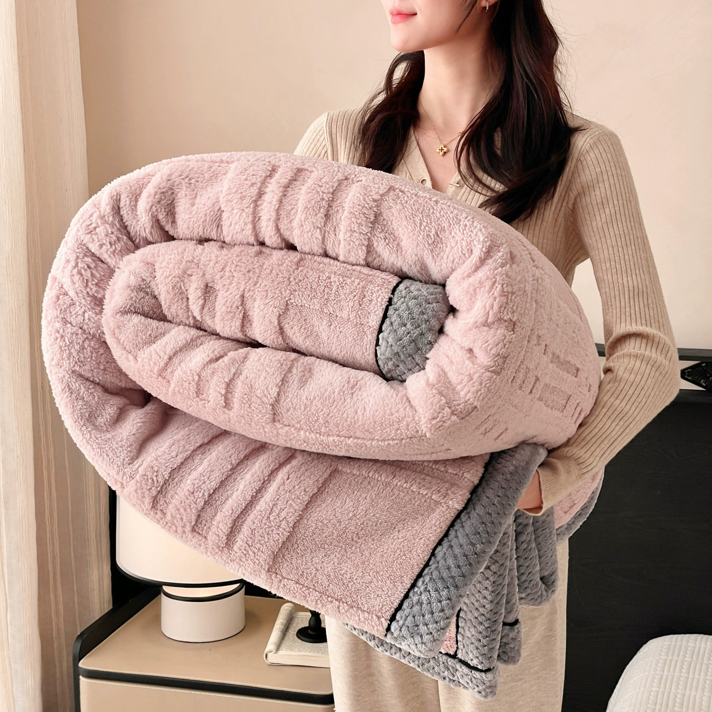 Одеяло-подушка Keep-Warm, утолщённая двухслойная флисовая ткань, различные размеры и цвета