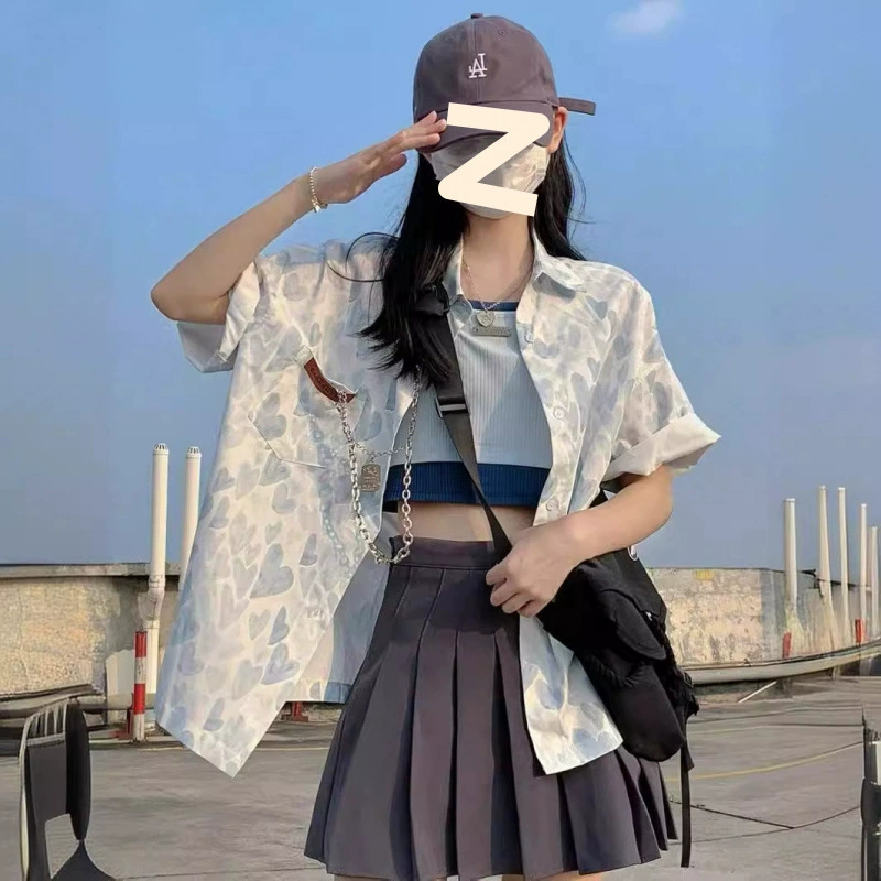 Летний дизайн ощущает нишу Polo воротник любви цветочная рубашка женская свободная рубашка большого размера Гонконг вкус чик шикарный топ