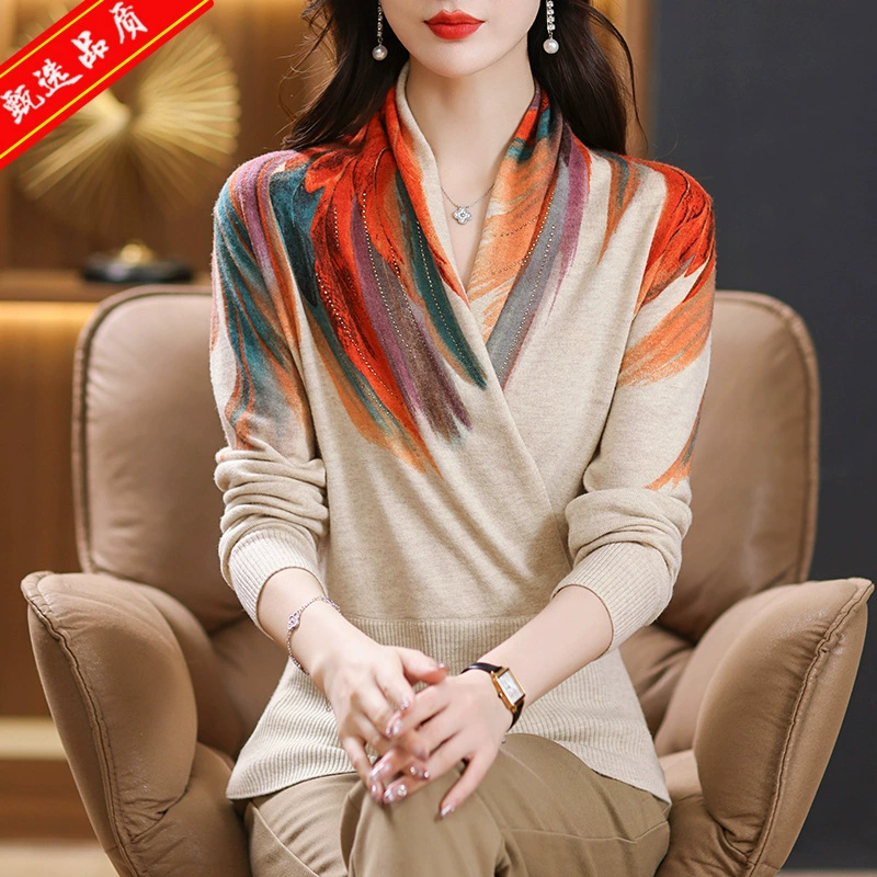 Женский шерстяной свитер с принтом для осени и зимы, 100% чистая шерсть, короткий пуловер с V-образным вырезом, базовая кофта для женщин среднего возраста.