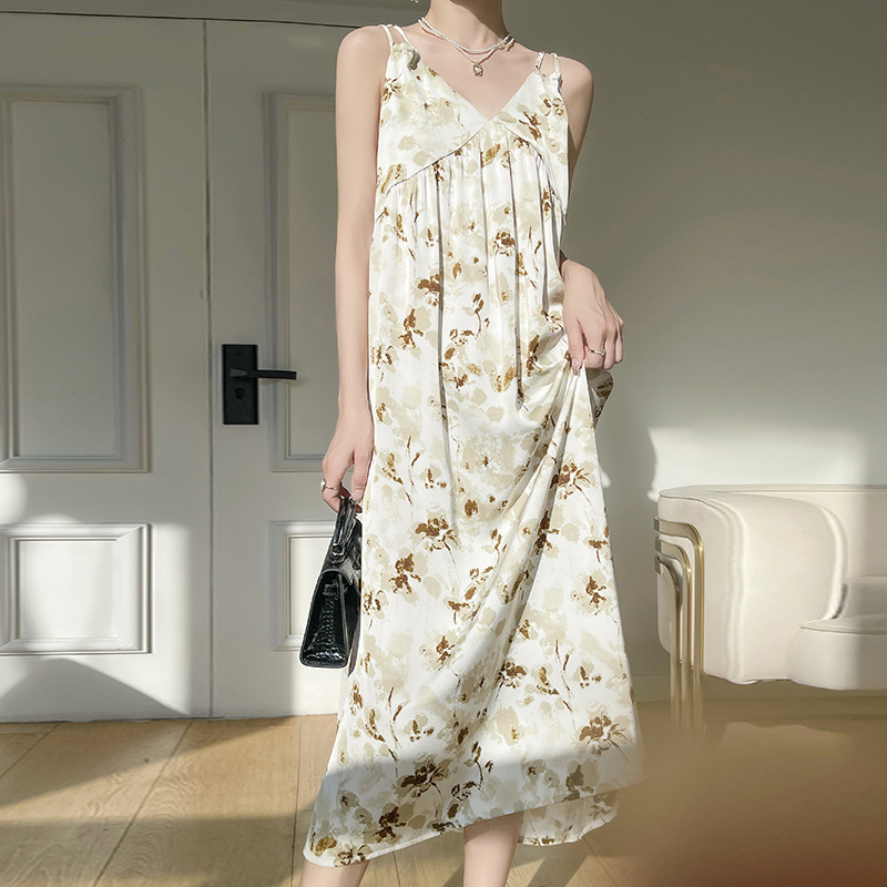 Silk Satin 2026 Spring/Summer New Women's V-Neck Long Dress with Printed Pattern, Elegant Long Dress, Sleeveless Strapless