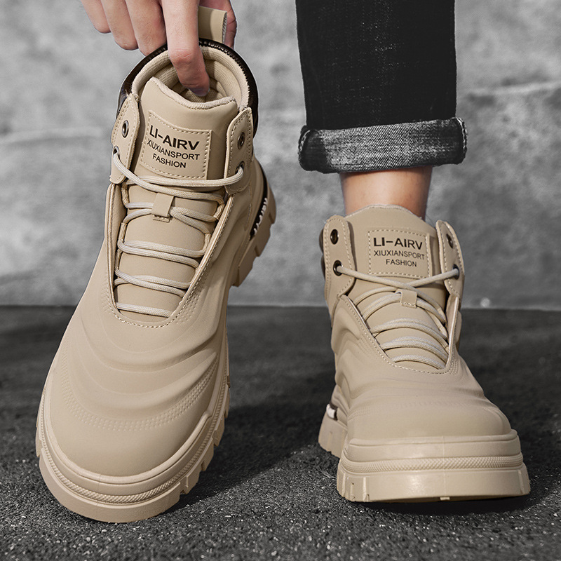 Otoño e invierno nuevo estilo cuero moda retro trabajo al aire libre ocio botas altas marea diaria deportes botas Martin botas de hombre