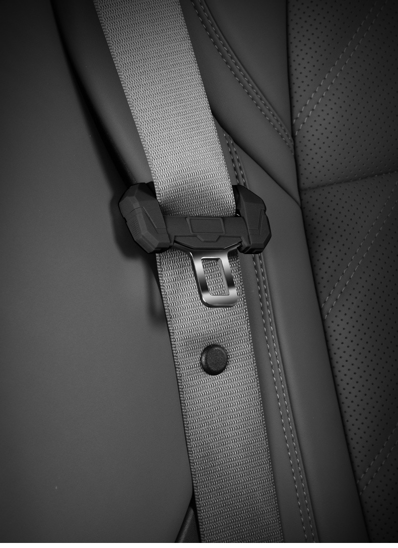 Patented car seat belt buckle protective cover anti-scratch safety belt buckle extension anti-collision silicone interior modification accessories
