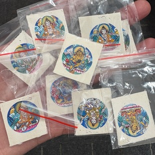 2.0cm Hand-Painted Eight Patron Saints Round Small Thangka Heart Yellow God of Wealth Green Tara Color Tang Full Body Portrait