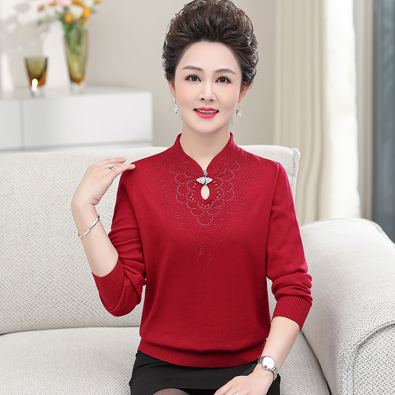 Cheongsam collar sweater solid color base shirt 50 years old for middle-aged and elderly women's autumn and winter New long sleeve sweater mother outfit