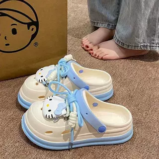 厚底学生洞洞鞋女夏外穿网红ins家居防滑浴室踩屎感包头凉鞋 夏天