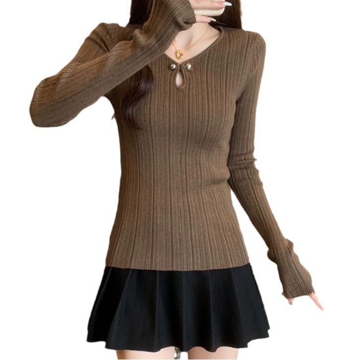 Autumn design base body-friendly long-sleeve, knitted sweater, brand T-shirt, trend of season, V-neckline, Korean style