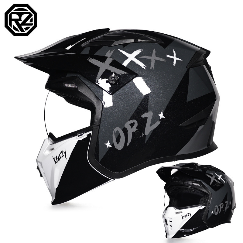 투명도가 있는 회색 오만함(새 꽃)