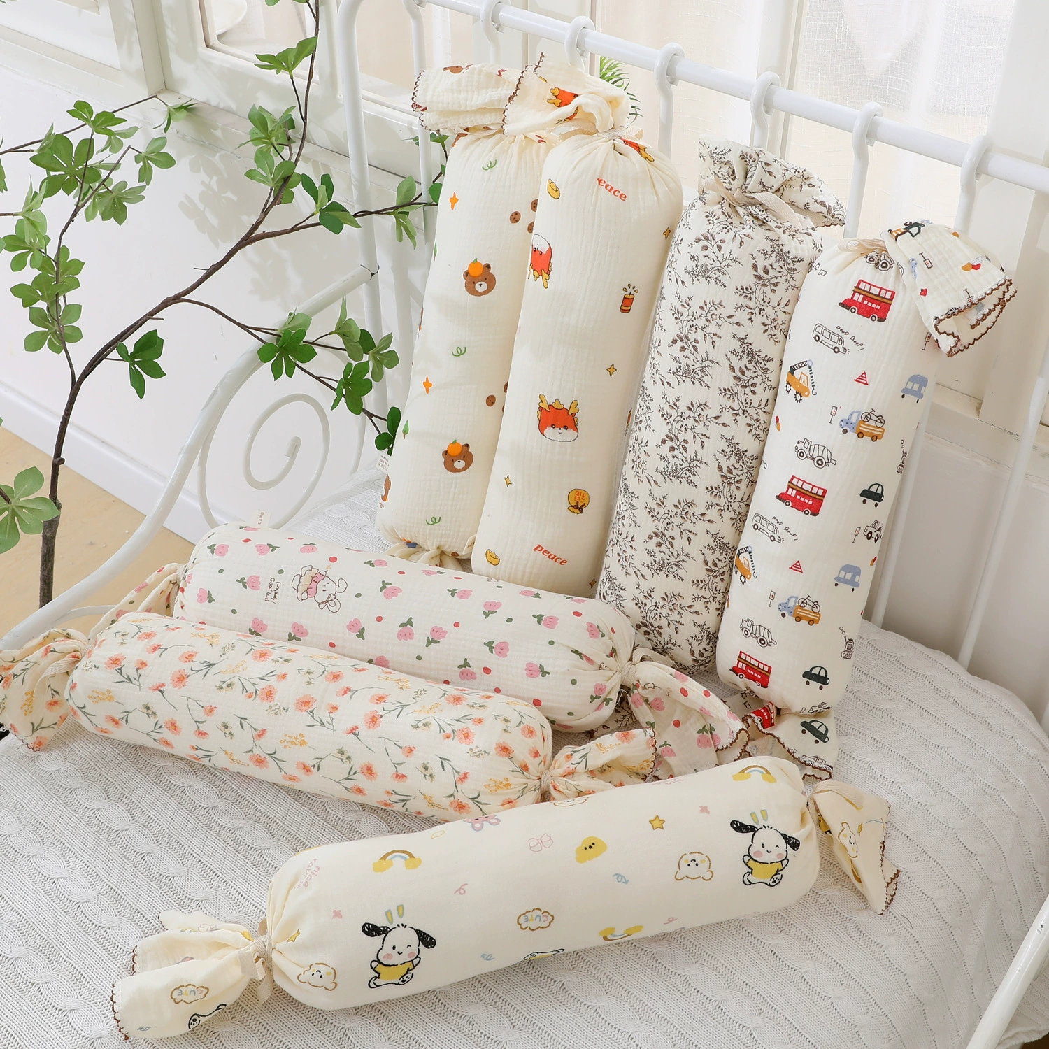 Мультипликационная мультипликационная подушка для детских конфет