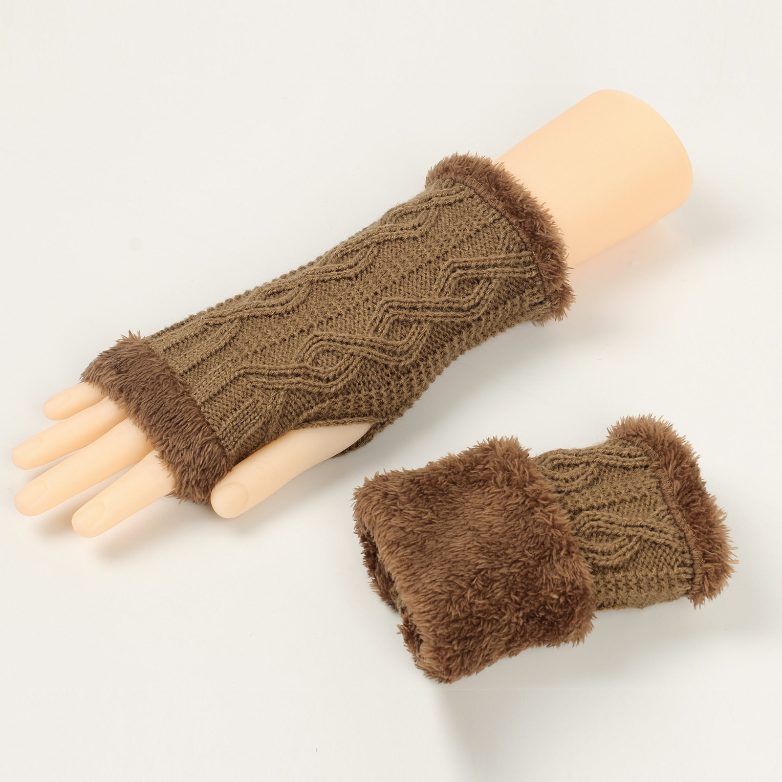 Plush And Thickened Gloves, Diamond Shaped Short Knitted Fingerless Plush Sleeves, Autumn And Winter Warm Plush Gloves_voghion.com