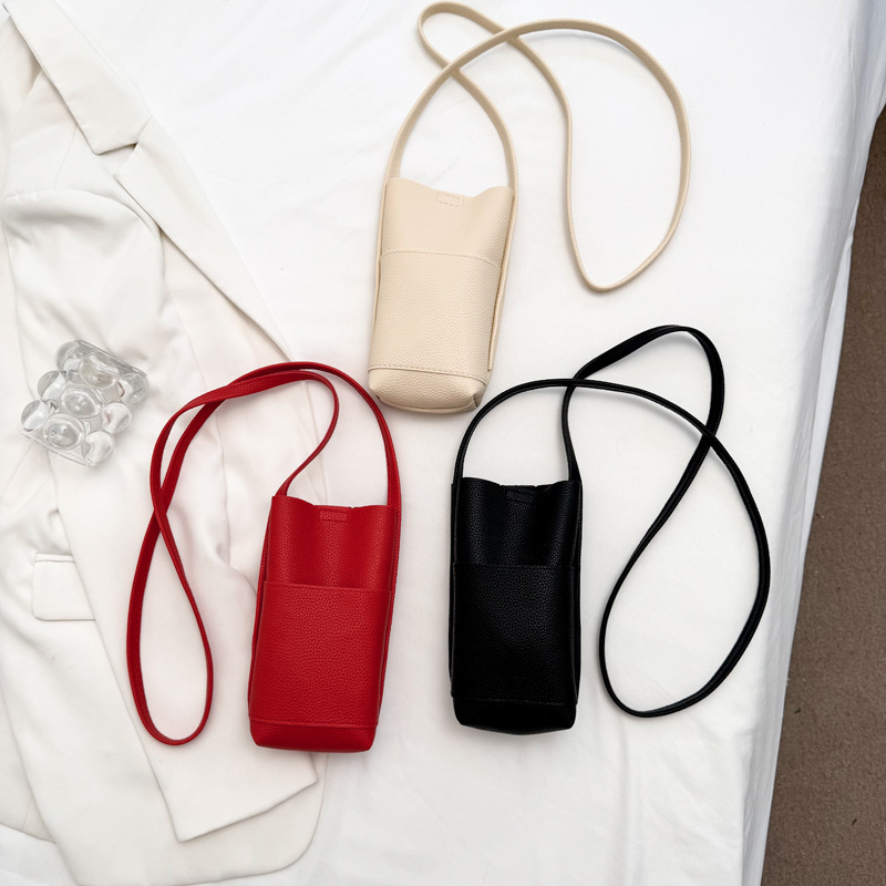 Cross-Border High-End Soft Leather Vertical Mobile Phone Bag Crossbody Bag 2025 New Style Versatile Lightweight Casual Shoulder Bag Cross-Border High-End Soft Leather Vertical Mobile Phone Bag Crossbody Bag 2025 New Style Versatile Lightweight Casual Shoulder Bag