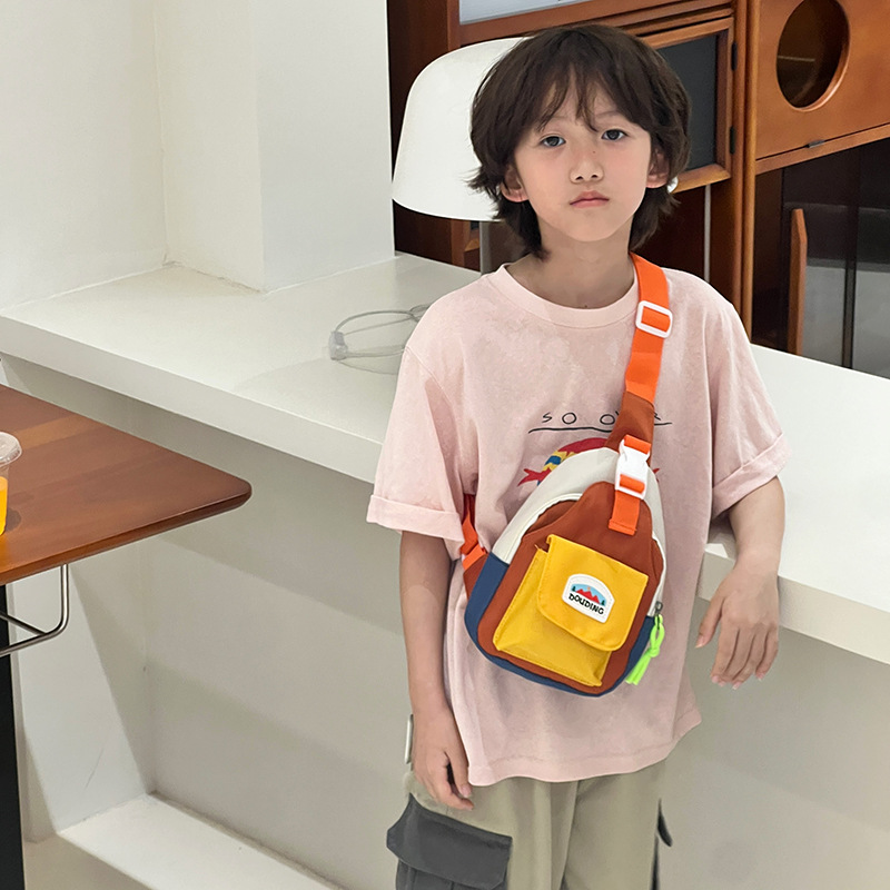 Bolsa de pecho de moda coreana para niños de color contrastante, bolso de ocio, bolso de bebé, nuevo bolso de comercio exterior