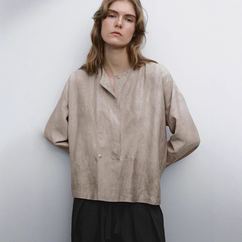 Early Autumn 2025 New Women's Casual Relaxed Lazy Style Normcore Design Round Neck Washed Shirt Tops for Women