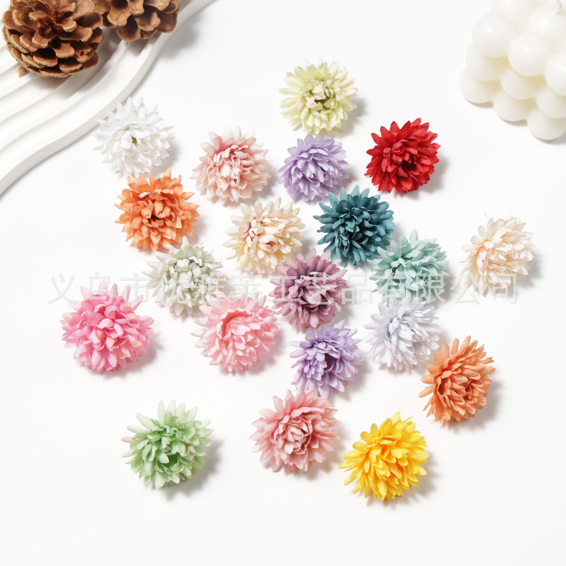 Wedding Supplies Materials Garland Fake Flowers Simulated Small Chrysanthemum Ball Chrysanthemum Head Wedding Candy Box Decorative Flowers Wholesale