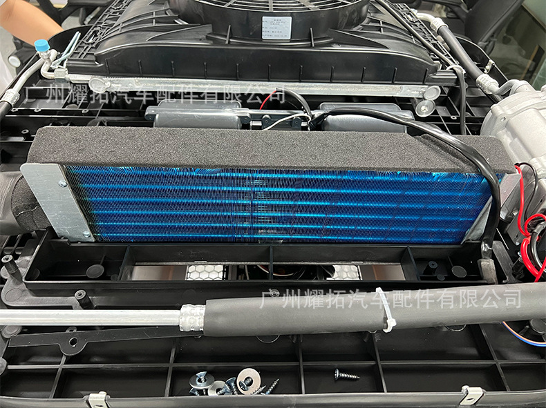 Manufacturer's new high-value car overhead integrated air conditioner 12V24V truck truck RV parking electric air conditioner