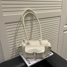 ���Q�¿�������͹�Ů�����e���s���ᱣ�g���ͨ�چμ�Ҹ�°���