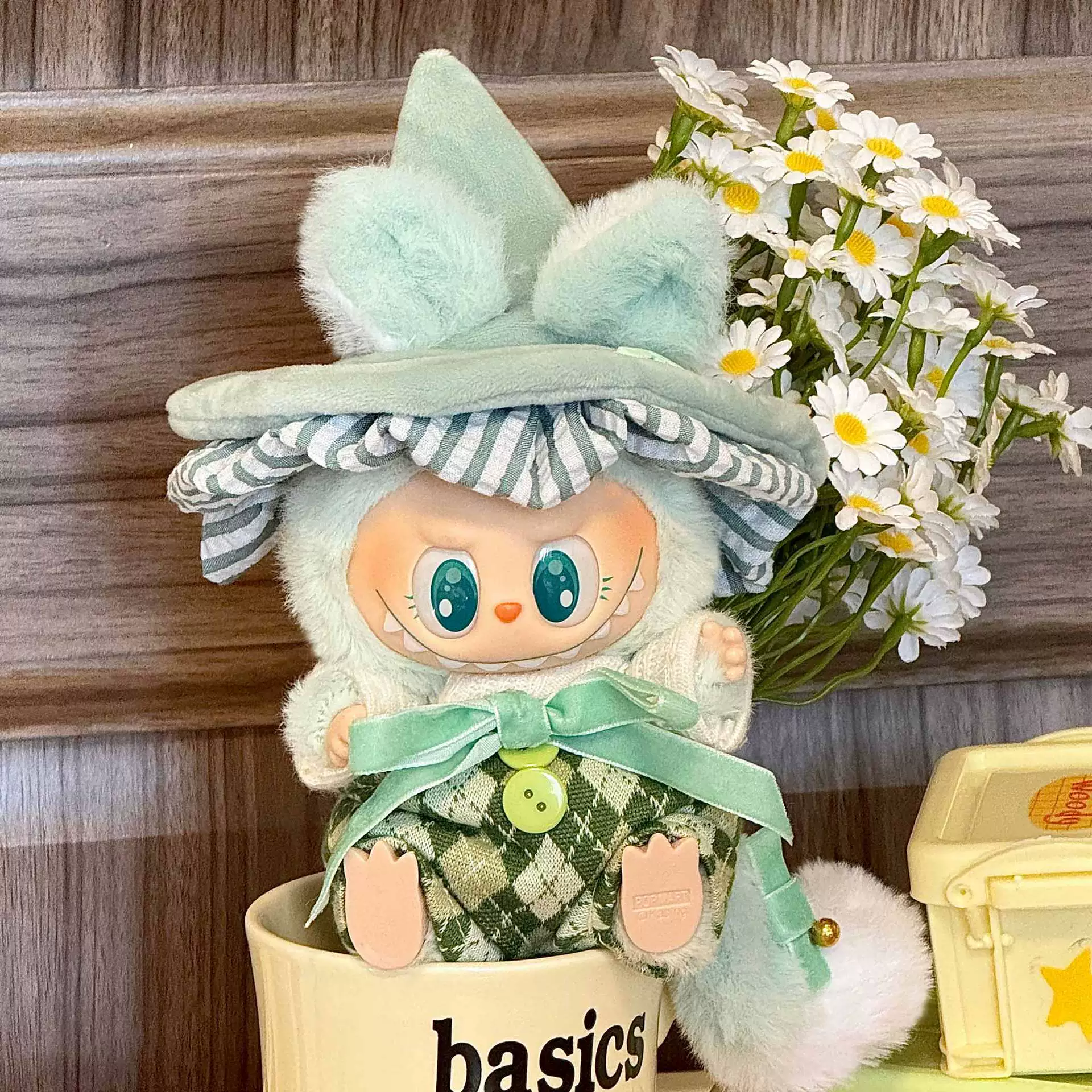 Только одежда подходит для куклы Labubu 17 см, которую можно носить как замещающие наряды для первого, второго и третьего поколений.