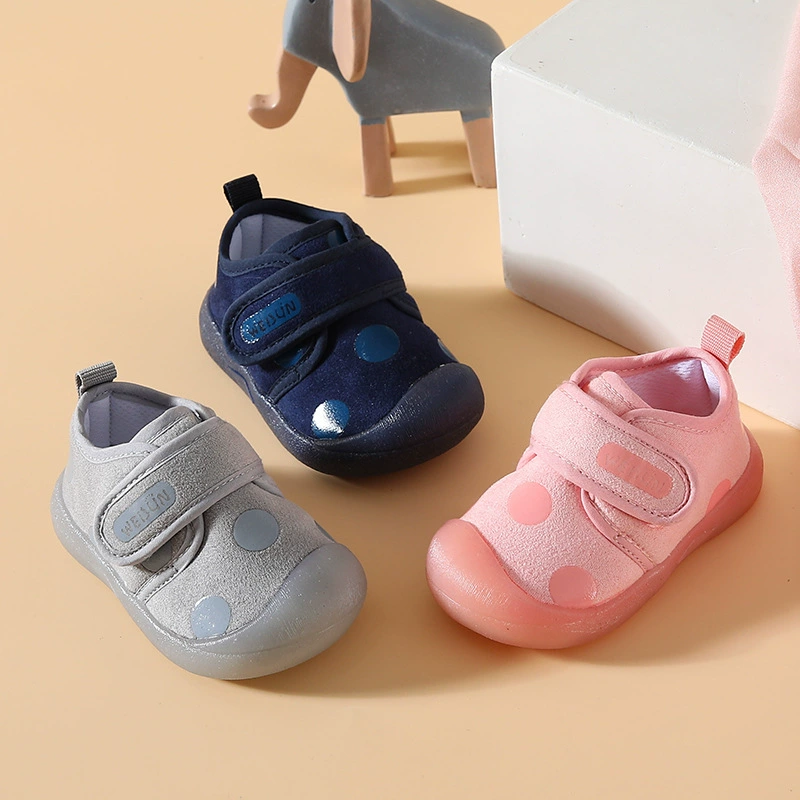 2023 Новая весенне-Осенняя детская обувь для малышей Обувь для мальчиков и девочек Дышащая Противоударная детская обувь Обувь из хлопковой ткани с мягкой подошвой