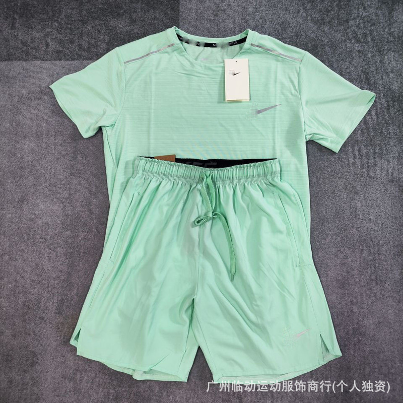 Summer Casual Loose-Fitting Fitness Training Set of Quick-Drying Sports Shorts and T-Shirt Set for Men and Women