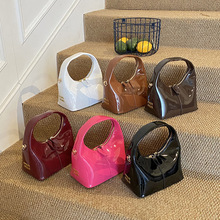 �羳С����Ӱ��¿ɫ�OӋ�|��������r�к��s�L���Ůʿб���