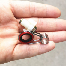 潍坊风筝手轮配件各种型号握轮导眼过线环导线器瓷眼万向双导飞行