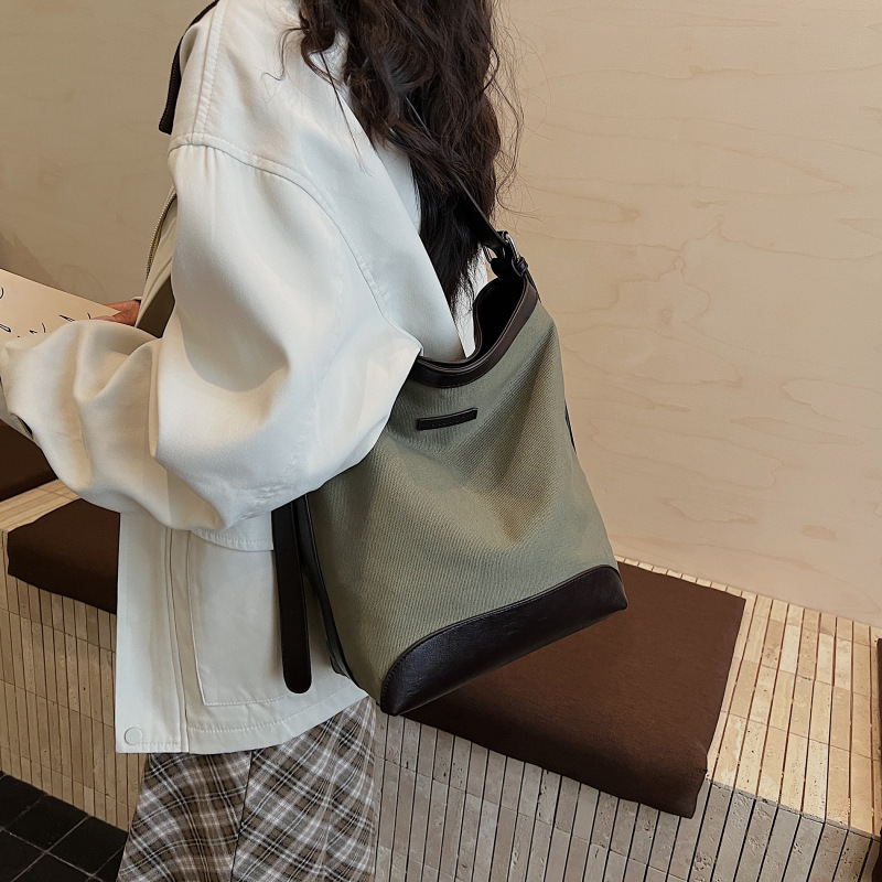 大容量拼接帆布水桶包包女2025新款复古时尚潮单肩包韩版斜挎大包|undefined