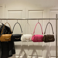 2025���¿�s����С���OӋŮ���r�Іμ�Ҹ�°����|��б��С����