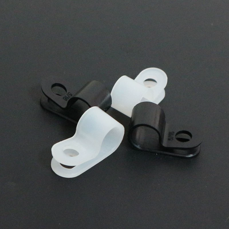 R-образный зажим серии нити логипов силовой пряжки нейлон пластиковый зажим проводка фиксированная электрическая карта провода черно-белая