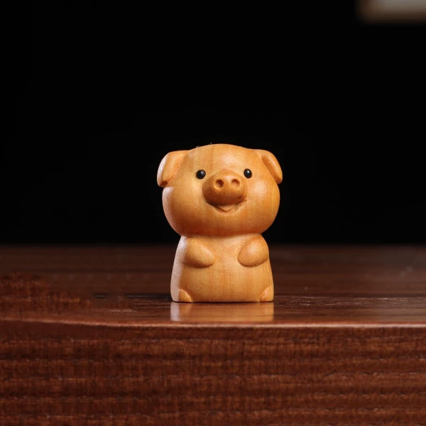 (Golden Sandalwood) Pig