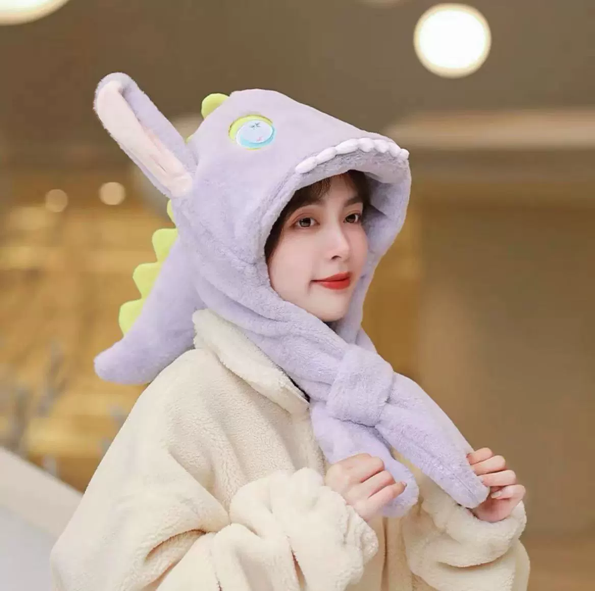 Cute velvet demi-season windproof hat