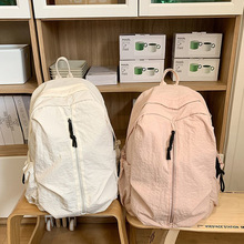 韩版简约双肩书包女初中生高中生大学生旅行背包批发大容量双肩包