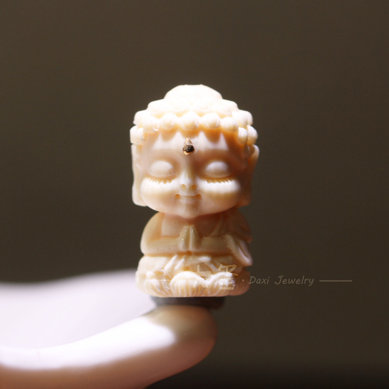 Natural mammoth ivory Amitabha eyebrow inlay 18k gold text play accessories DIY accessories Natural mammoth ivory Amitabha eyebrow inlay 18k gold text play accessories DIY accessories