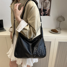 韩系复古大容量女包批发女士斜跨包纯色百搭质感单肩包通勤女包