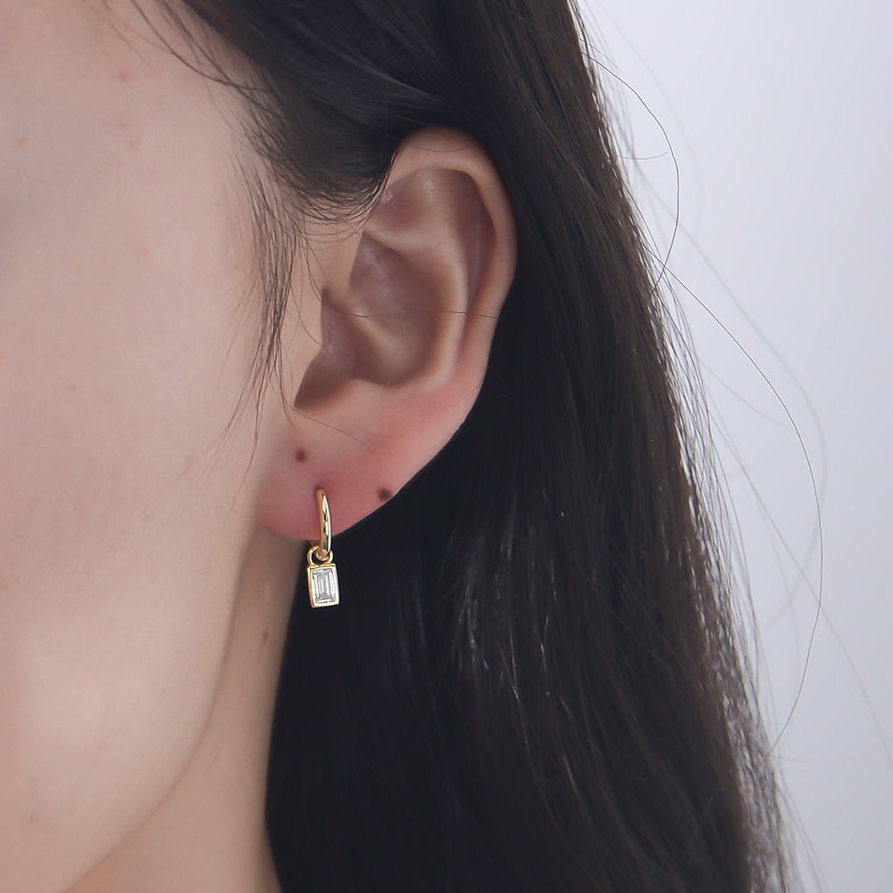 3g Weight 0.03µm Gold Plating Thickness Electroplating Gold Plating Process 925 Sterling Silver Ear Needle Material 14K Real Gold Plated, Rhodium Plated Plating Material 1 Pair 925 Sterling Silver Zircon Square Earrings